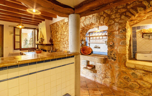 Santa Llucia - Photo 17