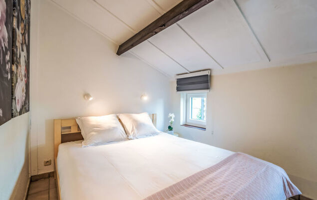 Beluga with parking and shared pool - Photo 8