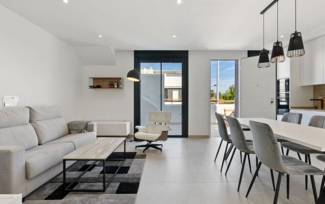 Tropical Beach Penthouse - Photo 3