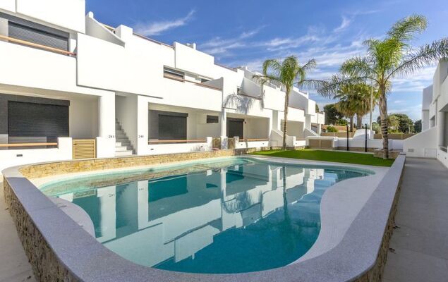 Tropical Beach Penthouse - Photo 24